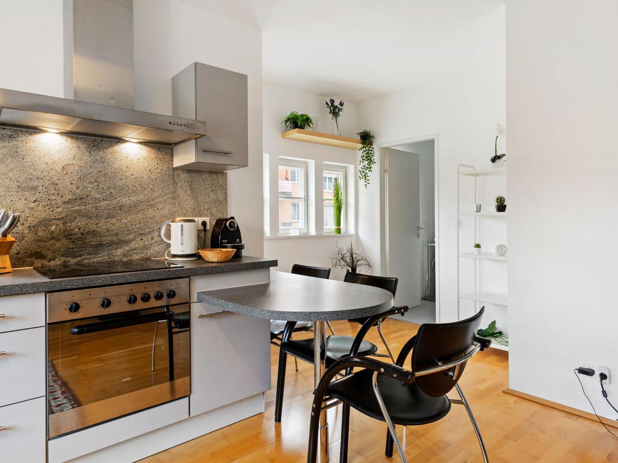 Apartment In Innsbruck Near Ambras Castle Экстерьер фото